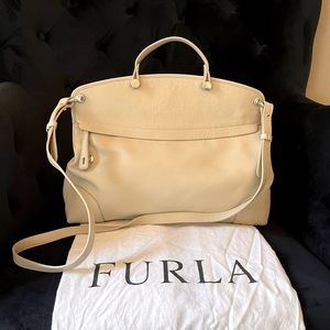 Furla Piper Large Top handle leather Tote